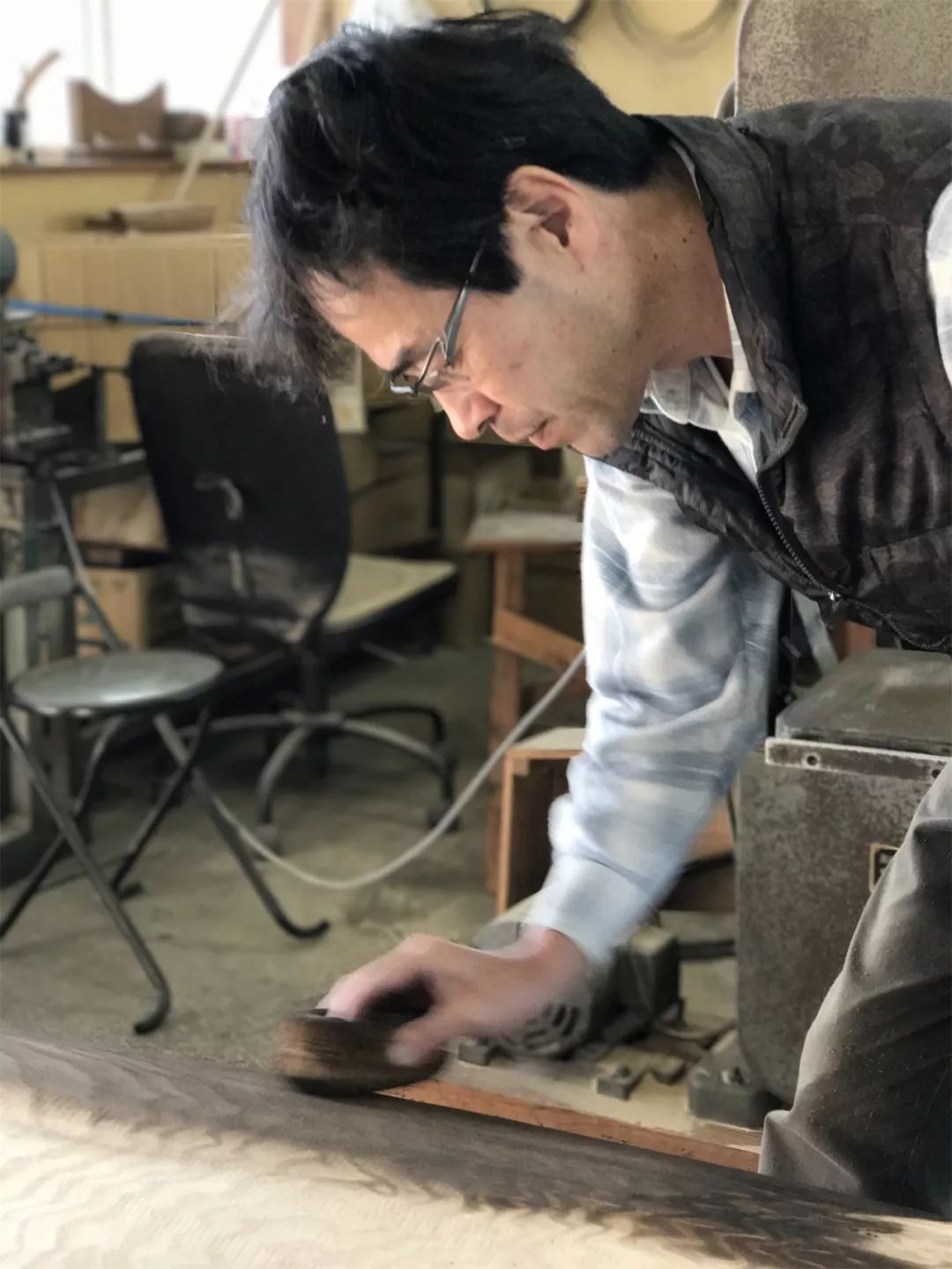 用日本傳統工藝打開中國古箏市場的第一人丨日本光安琴製造株式會社的世紀回眸